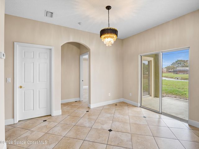2246 Warwick Road, Melbourne, FL 32935