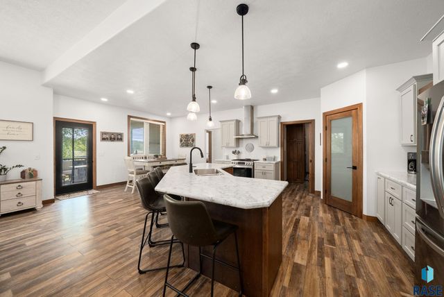 1012 S Nicholas Ave Avenue, Brandon, SD 57005