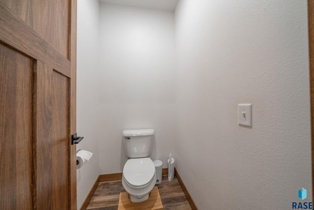 1012 S Nicholas Ave Avenue, Brandon, SD 57005