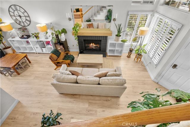 21625 Farmington, Saugus, CA 91350