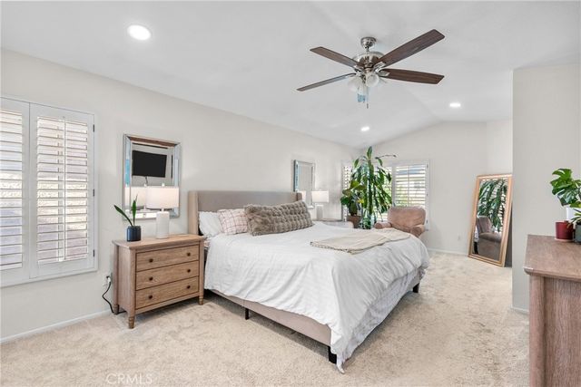 21625 Farmington, Saugus, CA 91350