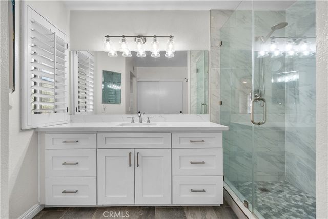 21625 Farmington, Saugus, CA 91350