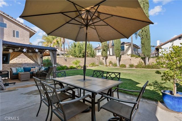 21625 Farmington, Saugus, CA 91350