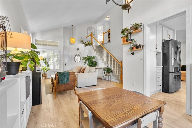 21625 Farmington, Saugus, CA 91350