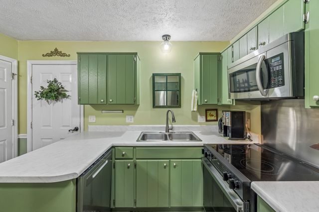 1613 Rice Hill Ct, Antioch, TN 37013