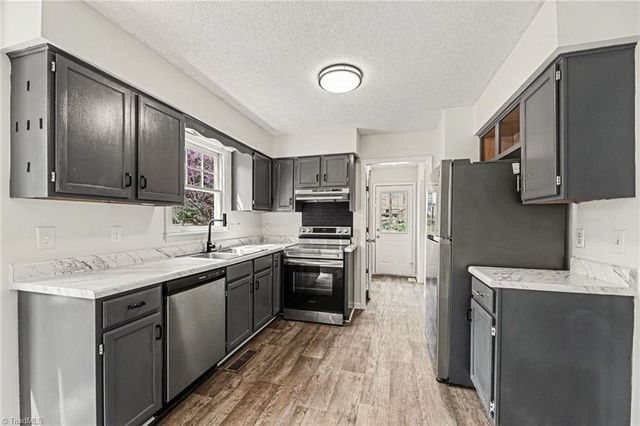 401 Sherwood Court, Eden, NC 27288