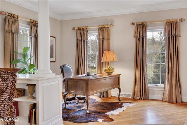 16 Wildwood Drive, Colonie, NY 12211