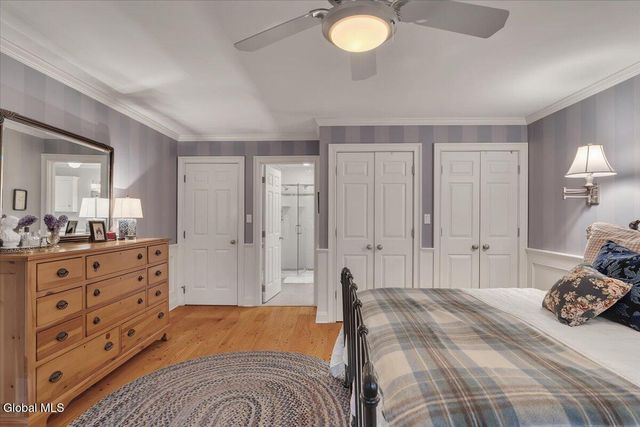 16 Wildwood Drive, Colonie, NY 12211