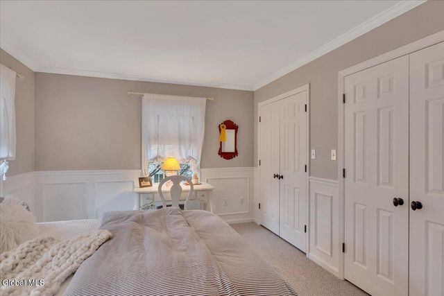 16 Wildwood Drive, Colonie, NY 12211