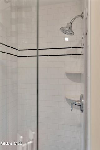 16 Wildwood Drive, Colonie, NY 12211