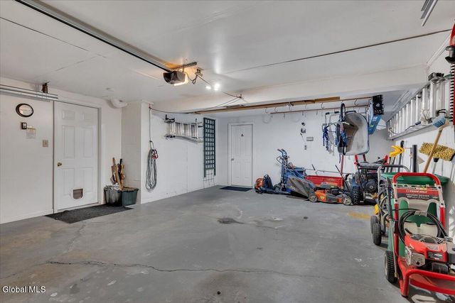 16 Wildwood Drive, Colonie, NY 12211