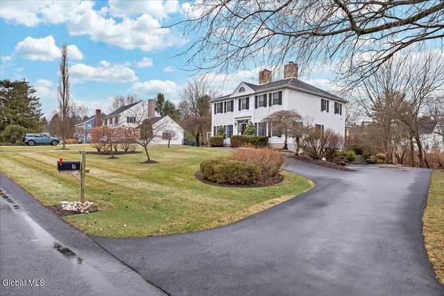 16 Wildwood Drive, Colonie, NY 12211