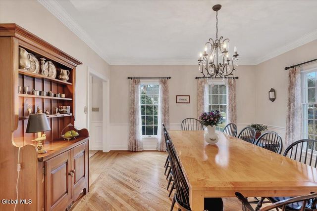 16 Wildwood Drive, Colonie, NY 12211