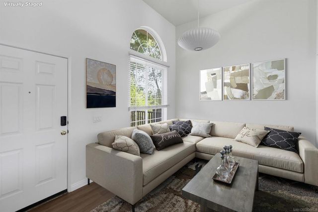 10330 Wateridge Circle 293, San Diego, CA 92121