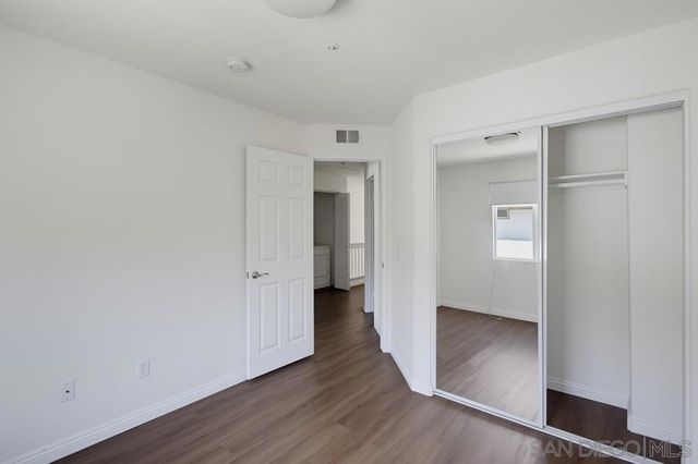 10330 Wateridge Circle 293, San Diego, CA 92121