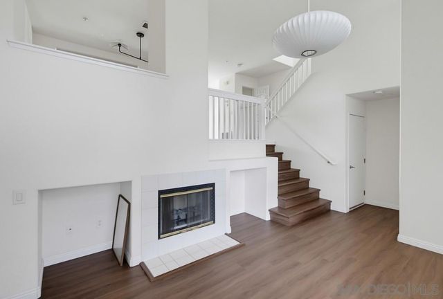 10330 Wateridge Circle 293, San Diego, CA 92121