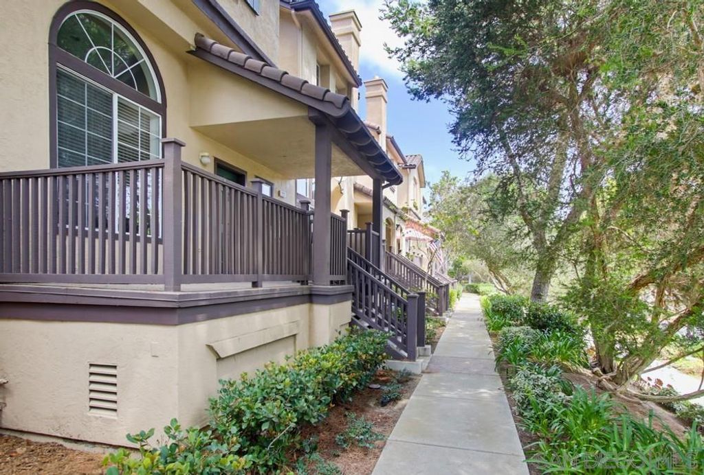 10330 Wateridge Circle 293, San Diego, CA 92121 — photo 2