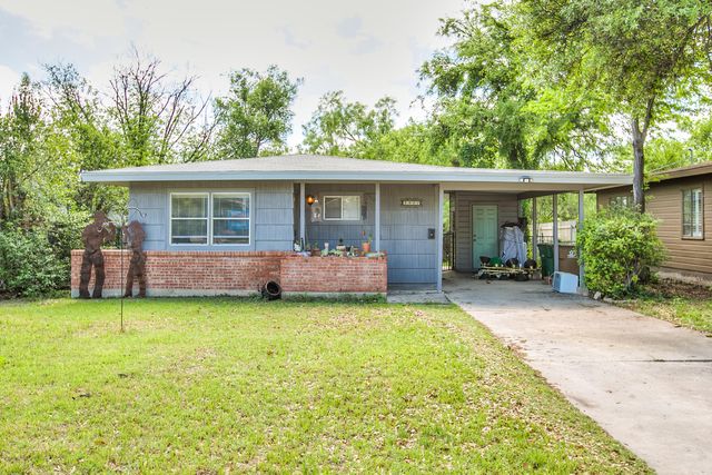 2527 W Harris Avenue, San Angelo, TX 76901