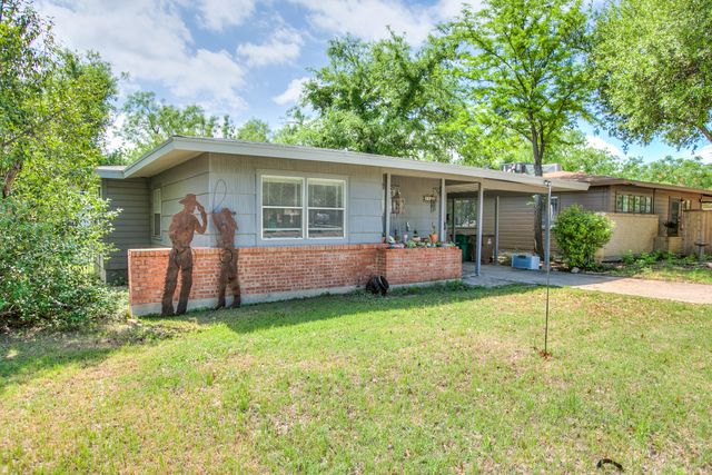 2527 W Harris Avenue, San Angelo, TX 76901