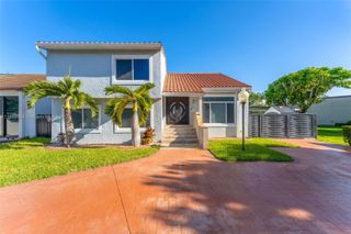11437 SW 34th Ln, Miami, FL 33165