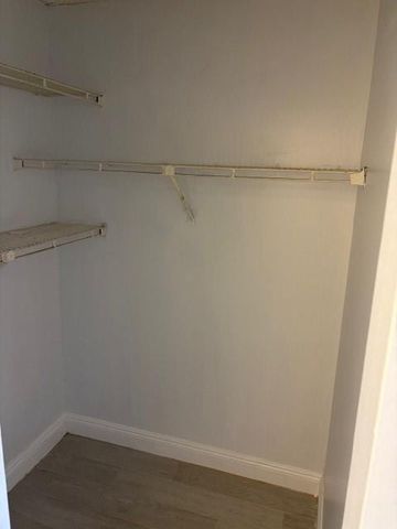 752 Executive Center Drive 21, West Palm Beach, FL 33401