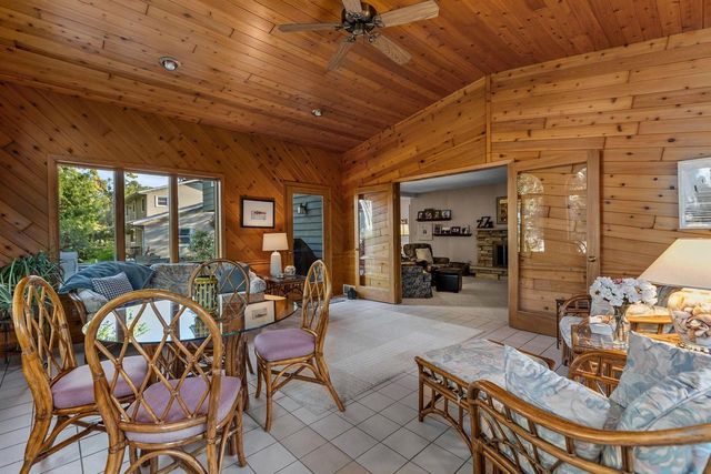 1211 LYNROSE LANE, Neenah, WI 54956