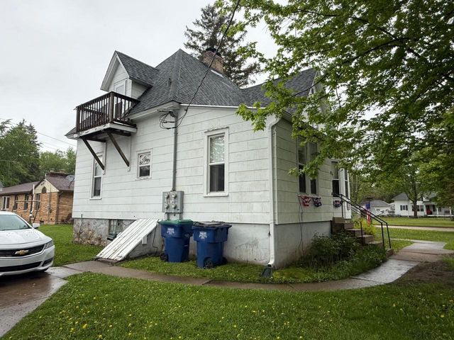 84 PEARL STREET, Clintonville, WI 54929