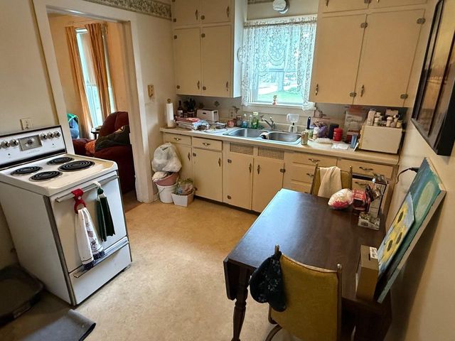 84 PEARL STREET, Clintonville, WI 54929
