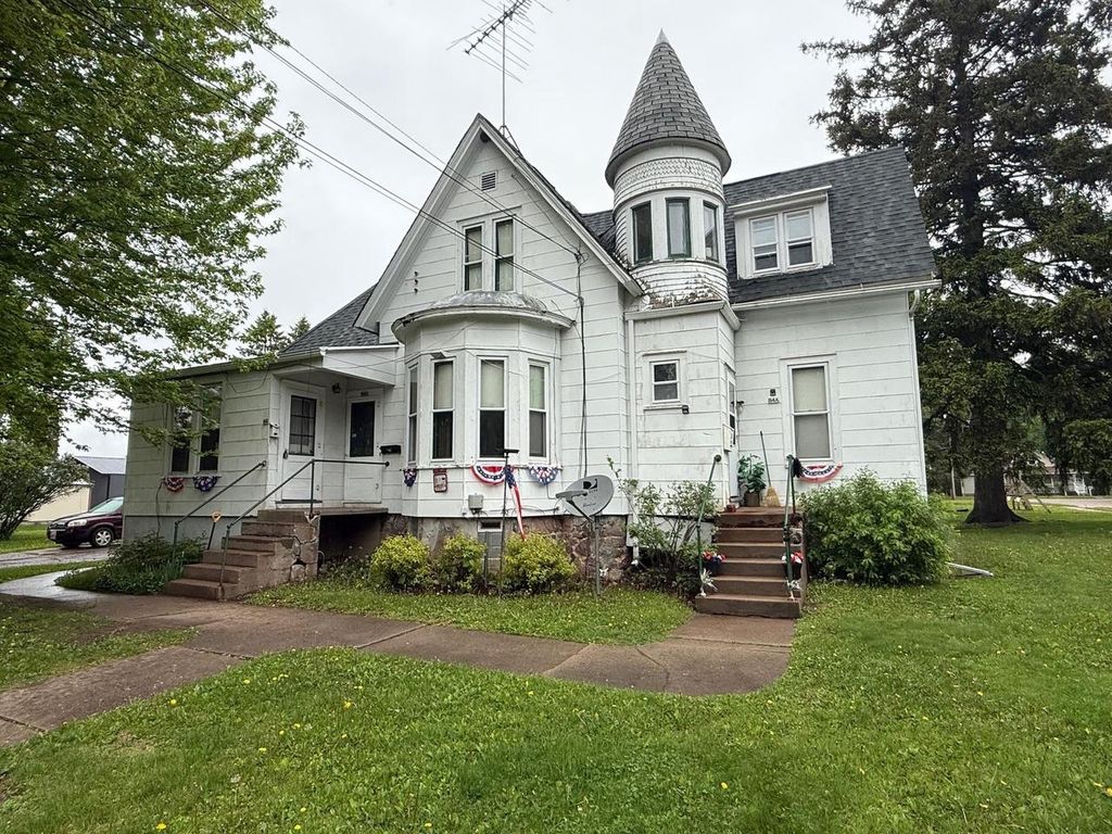 84 PEARL STREET, Clintonville, WI 54929
