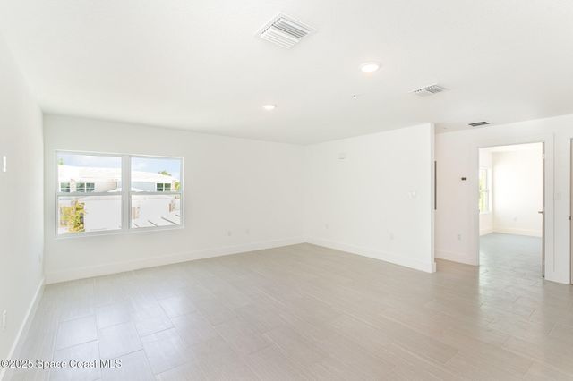 1635 Par Street NE 2202, Palm Bay, FL 32905