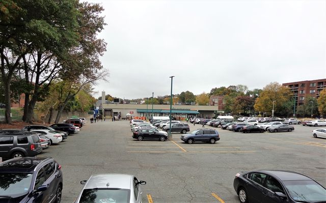 313 Allston St 2, Boston, MA 02435