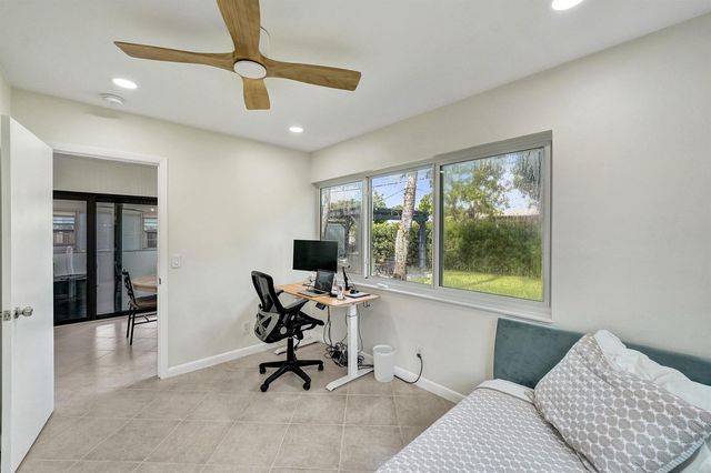 4521 NE 2nd Avenue, Oakland Park, FL 33334