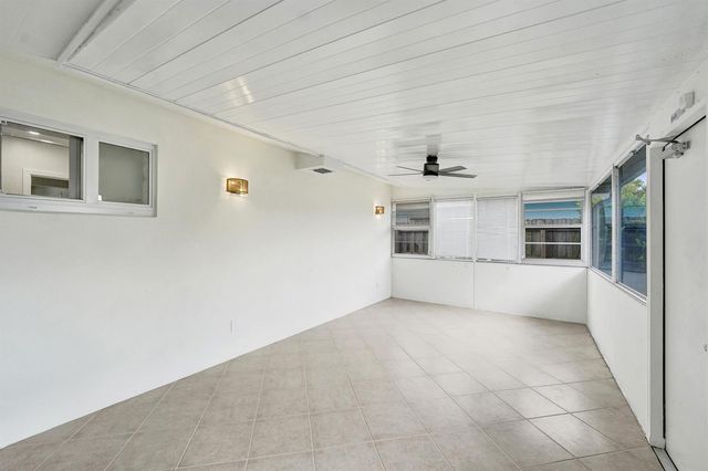 4521 NE 2nd Avenue, Oakland Park, FL 33334