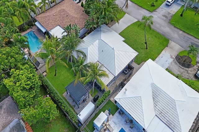 4521 NE 2nd Avenue, Oakland Park, FL 33334