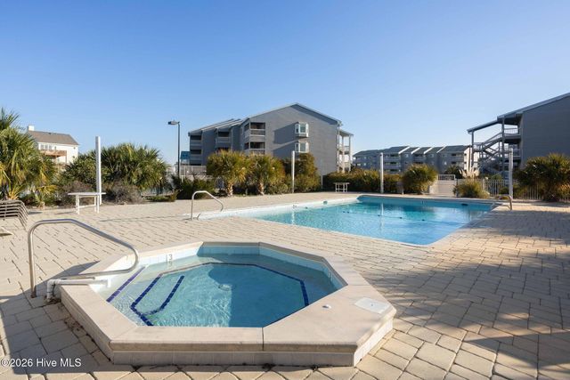 400 Virginia Avenue 105d, Carolina Beach, NC 28428