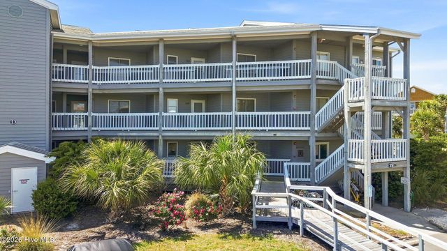 400 Virginia Avenue 105d, Carolina Beach, NC 28428