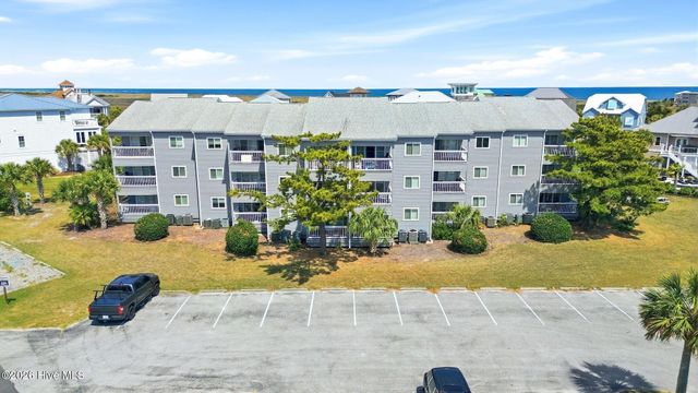 400 Virginia Avenue 105d, Carolina Beach, NC 28428