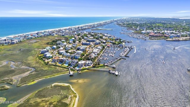 400 Virginia Avenue 105d, Carolina Beach, NC 28428
