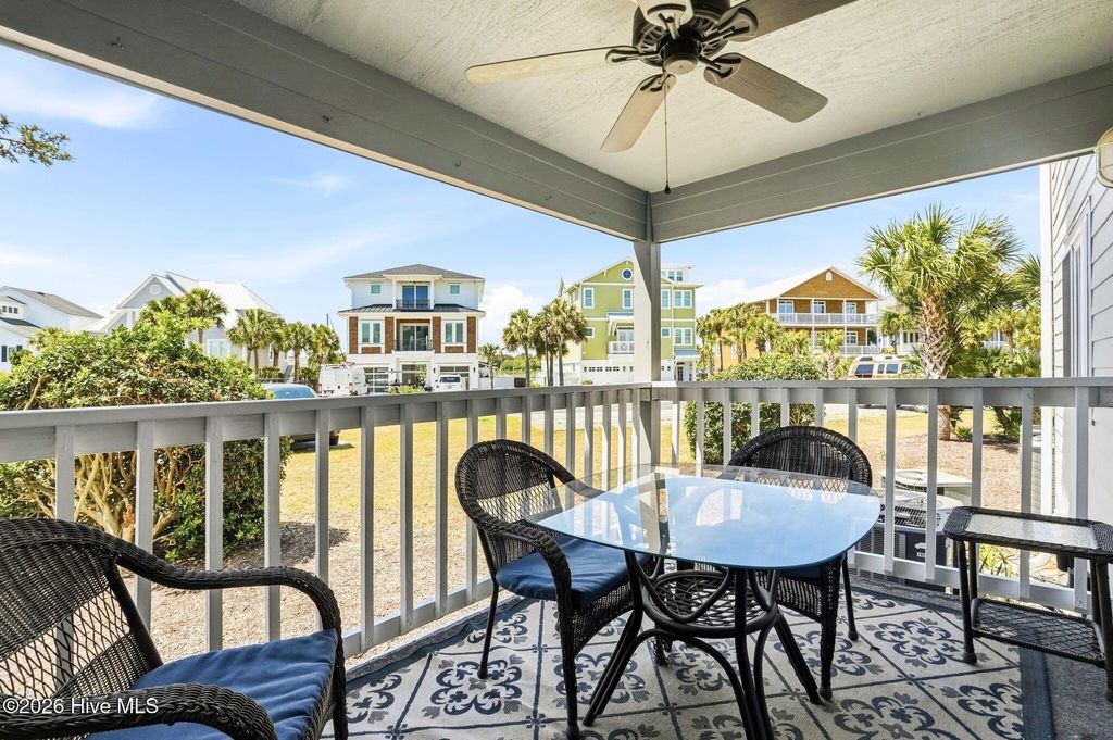 Image 35 of property listing at 400 Virginia Avenue 105d, Carolina Beach, NC 28428