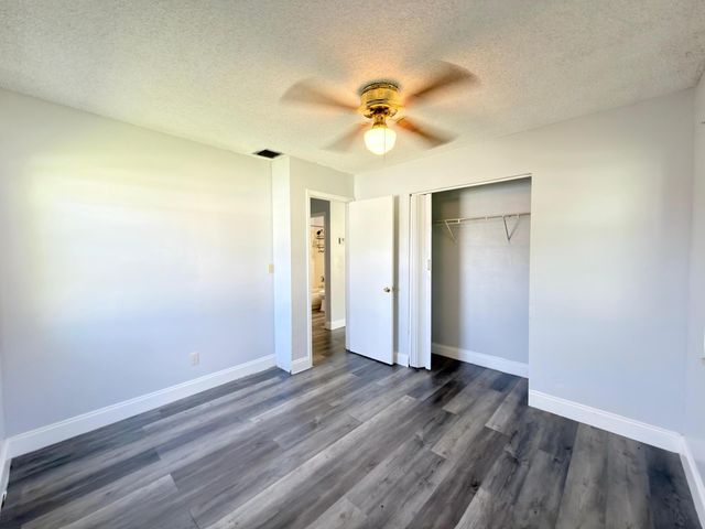 4885 Badger Road, West Palm Beach, FL 33417