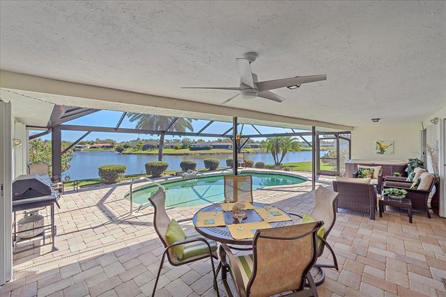 1824 RAINTREE LANE, Venice, FL 34293