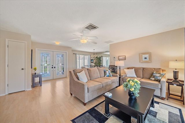 1824 RAINTREE LANE, Venice, FL 34293