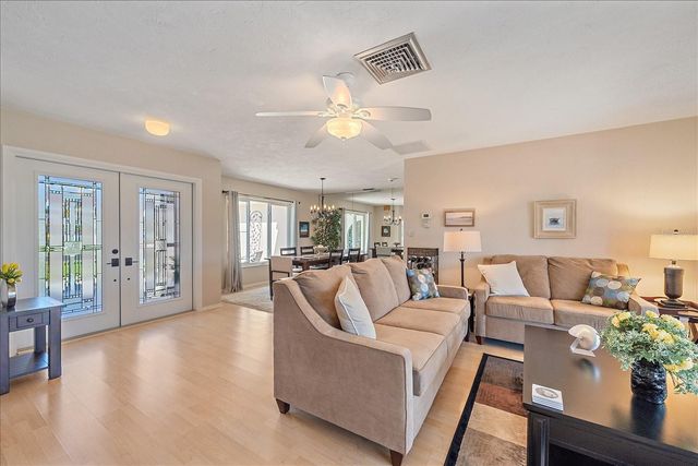 1824 RAINTREE LANE, Venice, FL 34293