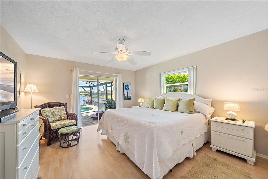 Image 26 of property listing at 1824 RAINTREE LANE, Venice, FL 34293