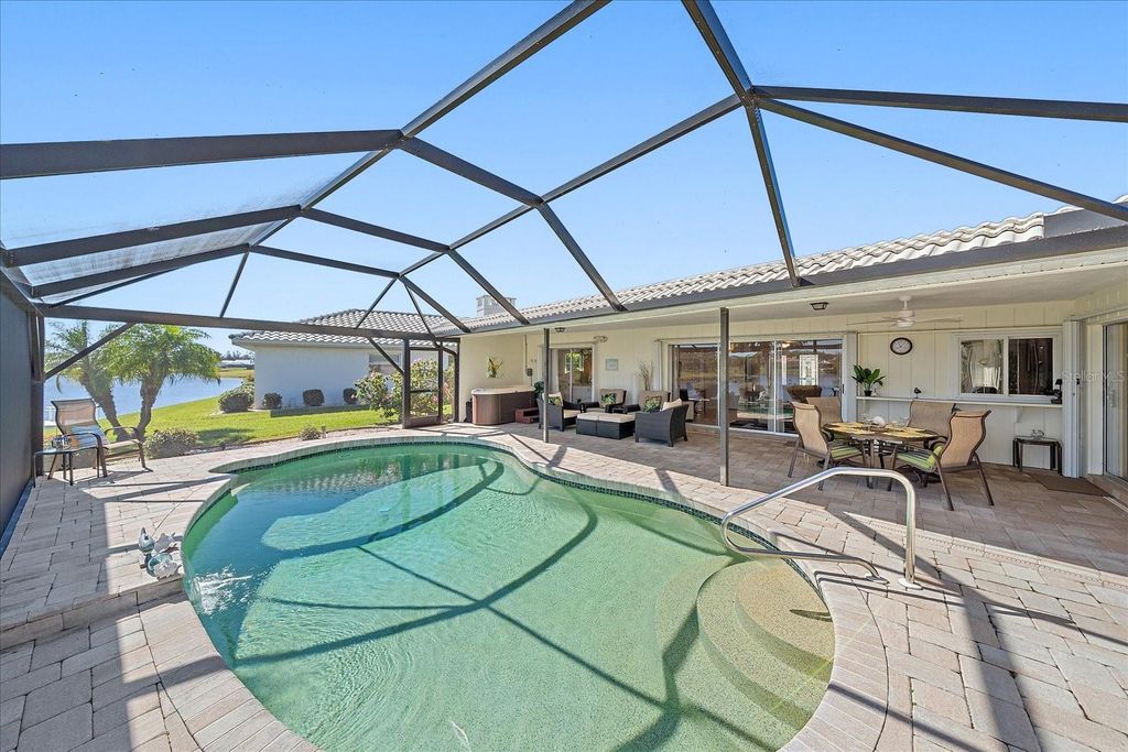 Image 42 of property listing at 1824 RAINTREE LANE, Venice, FL 34293