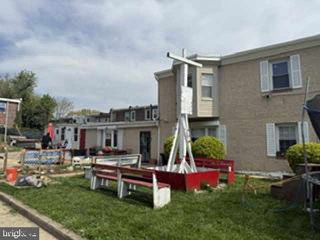 229 E PRICE ST, Philadelphia, PA 19144