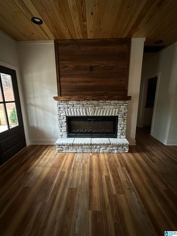 263 COUNTY ROAD 18, Roanoke, AL 36274