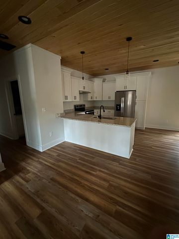 263 COUNTY ROAD 18, Roanoke, AL 36274