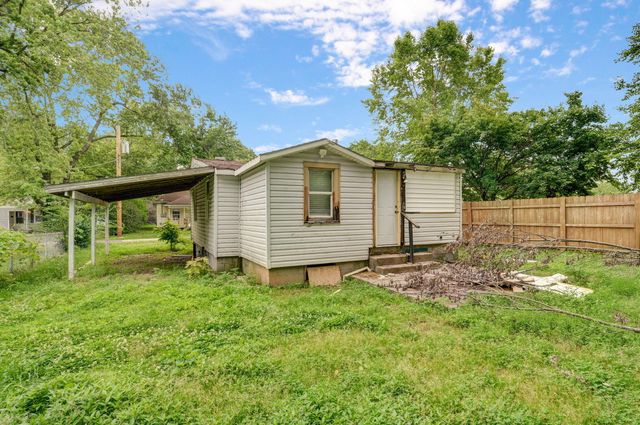 2025 North Roosevelt Avenue, Springfield, MO 65803