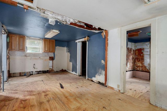 2025 North Roosevelt Avenue, Springfield, MO 65803